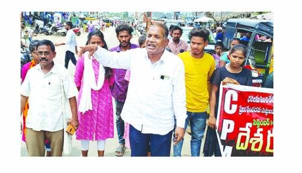 నిరుద్యోగులను మోసం చేసిన మోడీ