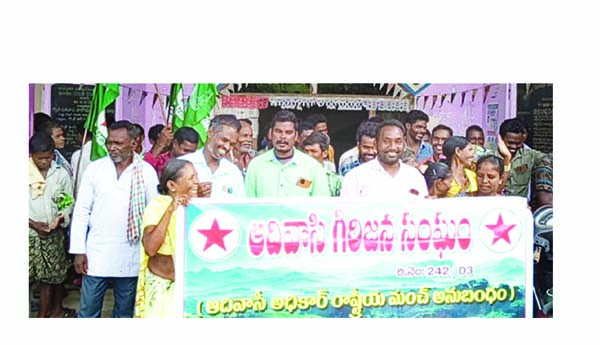 నార్లవలసను రెండు పంచాయతీలుగా చేయాలి