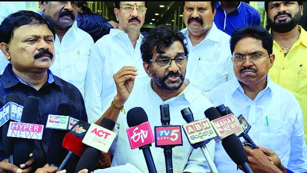 స్కిల్‌ డెవలప్‌మెంటు సెంటర్‌ పరిశీలన