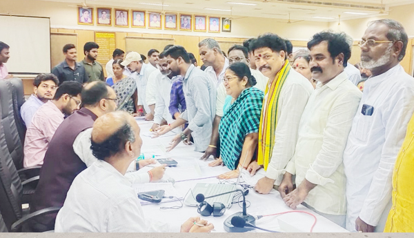 విద్యుత్తు కోతలతో ఇబ్బందులు