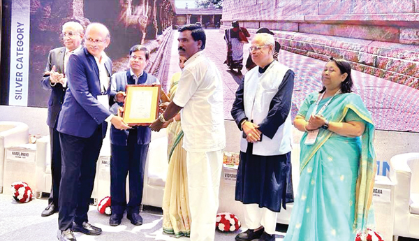 the-best-national-tourism-village-lepakshi