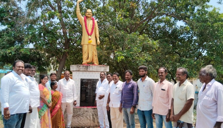 ఘనంగా వైఎస్‌ఆర్‌ వర్ధంతి..!