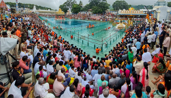 Chakradhar's-chakra-bath-in-glory