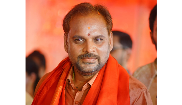 use-clay-idols-in-festival