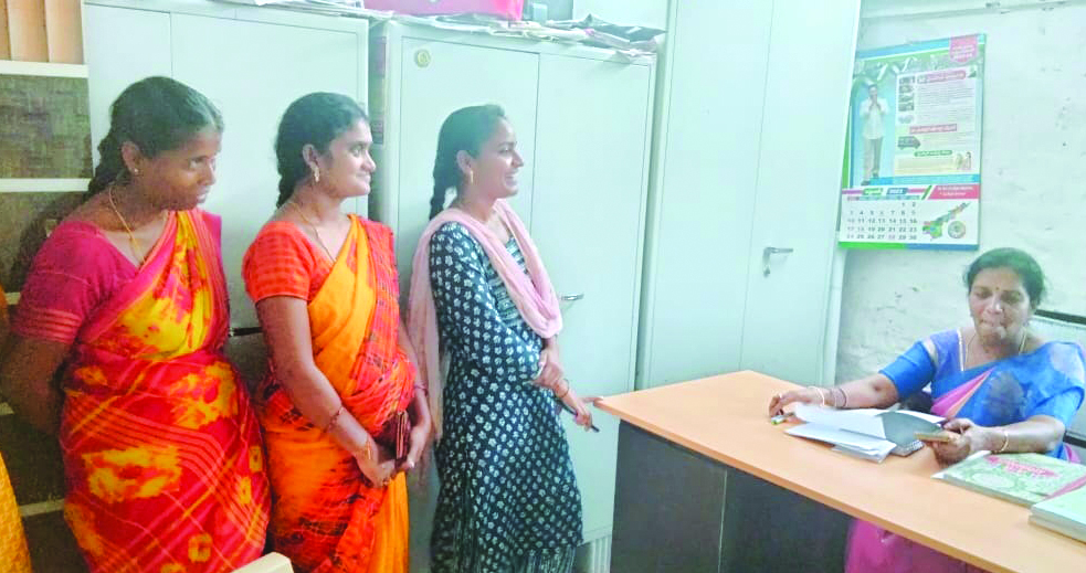 రికార్డులు సక్రమంగా నిర్వహించాలి