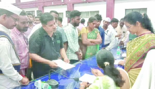 స్వాతీ వాటర్‌ ప్లాంట్‌ను సీజ్‌చేయాలి