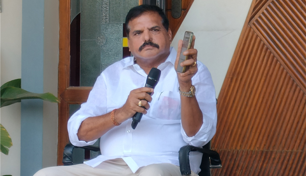 రాజకీయ లబ్ధికోసమే చంద్రబాబు ఆరోగ్యంపై డ్రామాలు - మంత్రి బొత్స సత్యనారాయణ