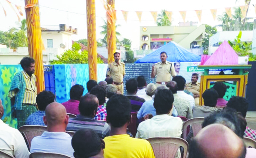 అధిక ఉష్ణోగ్రతలతో అవస్థలు