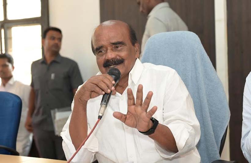 ఎస్సీ, ఎస్టీల సమస్యల పరిష్కారంలో ప్రభుత్వం ముందుంటుంది చిత్తూరు ఎంపి రెడ్డప్ప