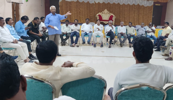 జిందాల్‌ను స్టీల్‌ప్లాంట్‌లోకి అనుమతించం - విశాఖ ఉక్కు పరిరక్షణ పోరాట కమిటీ