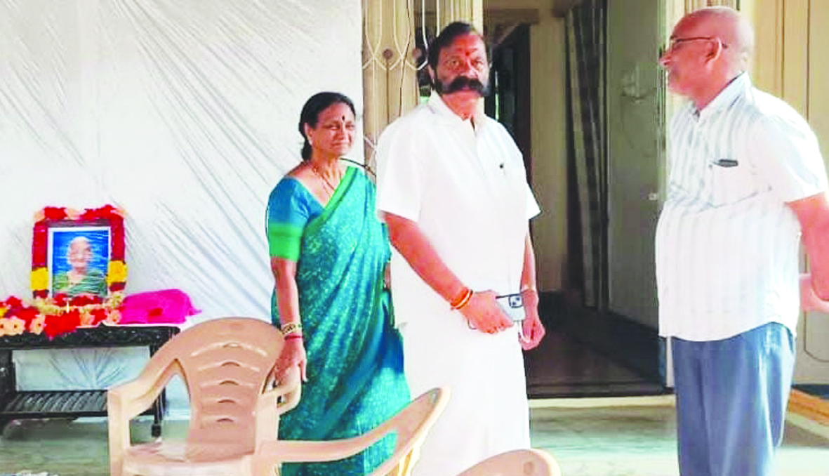 జగ్గరాజుకు బాపిరాజు పరామర్శ