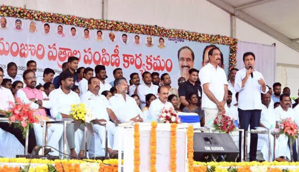 నీటి యుద్ధాలు లేకుండా చేసింది సీఎం కేసీఆర్‌ మాత్రమే : మంత్రి కేటీఆర్‌