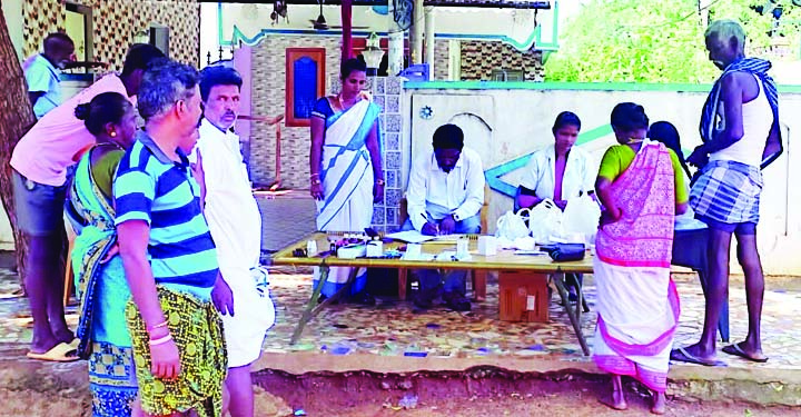 జ్వరాలు సోకితే వెంటనే వైద్యం చేయించుకోవాలి