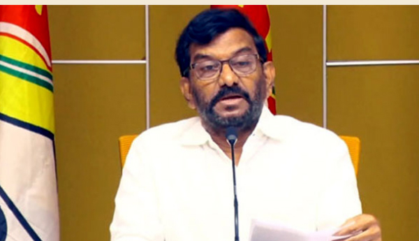ఏపీలో మద్యం కుంభకోణం.. ఈడీ, సీబీఐలకు కనిపించదా?: సోమిరెడ్డి