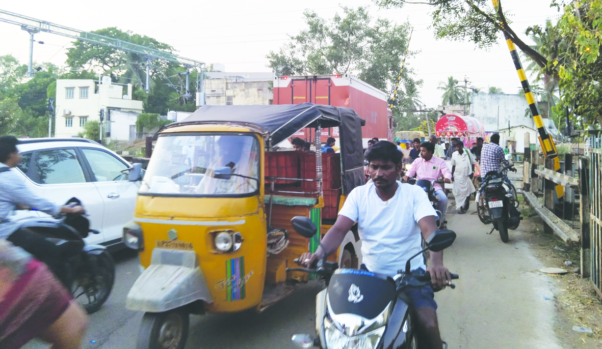 రైల్వే లైన్‌ డబ్లింగ్‌తో సమస్యలు