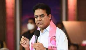 అభివృద్ధికి ఎవరు దోహద పడతారో వారిని ఎన్నుకోవాలి : మంత్రి కేటీఆర్‌