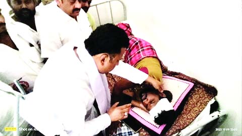 జనసేన కార్యదర్శిని పరామర్శించిన హరి ప్రసాద్‌