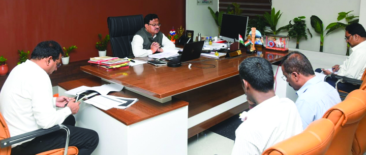 రీ సర్వే ప్రక్రియ వేగవంతం చేయాలి: కలెక్టర్‌