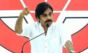 పవన్‌ కల్యాణ్‌కు నోటీసులు