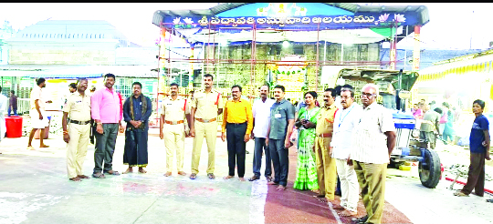 తిరుచానూరు బ్రహ్మోత్సవ ఏర్పాట్ల పరిశీలన .