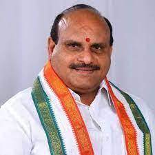 మైనంపల్లి రాకను వ్యతిరేకిస్తూ డీసీసీ అధ్యక్షుడి రాజీనామా