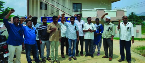 గ్రామీణ తపాలా ఉద్యోగుల నిరసన