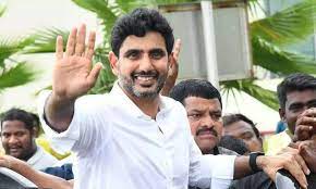 జగన్‌ అక్రమాస్తుల కేసుల మాఫీ కోసం ప్రత్యేక హౌదా వదులుకున్నారు : లోకేశ్‌ ట్వీట్‌