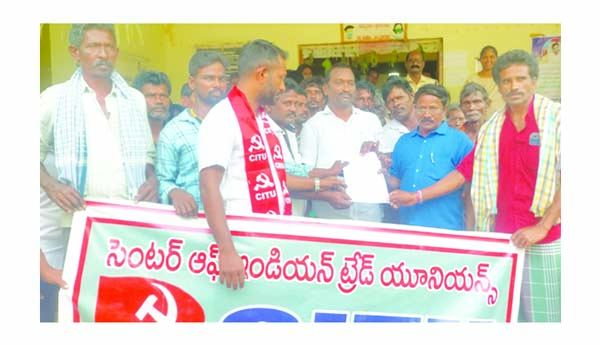 మండల అభివృద్ధికి కృషి చేయాలి