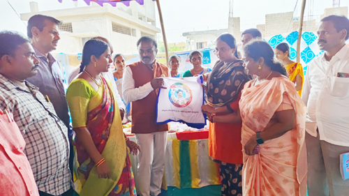 ఆరోగ్య శ్రీ ప్రత్యేక అధికారి డాక్టర్ యాదాల అశోక్ బాబు 