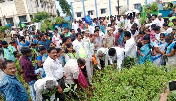  పరిసరాల పరిశుభ్రతతో ఆరోగ్యం