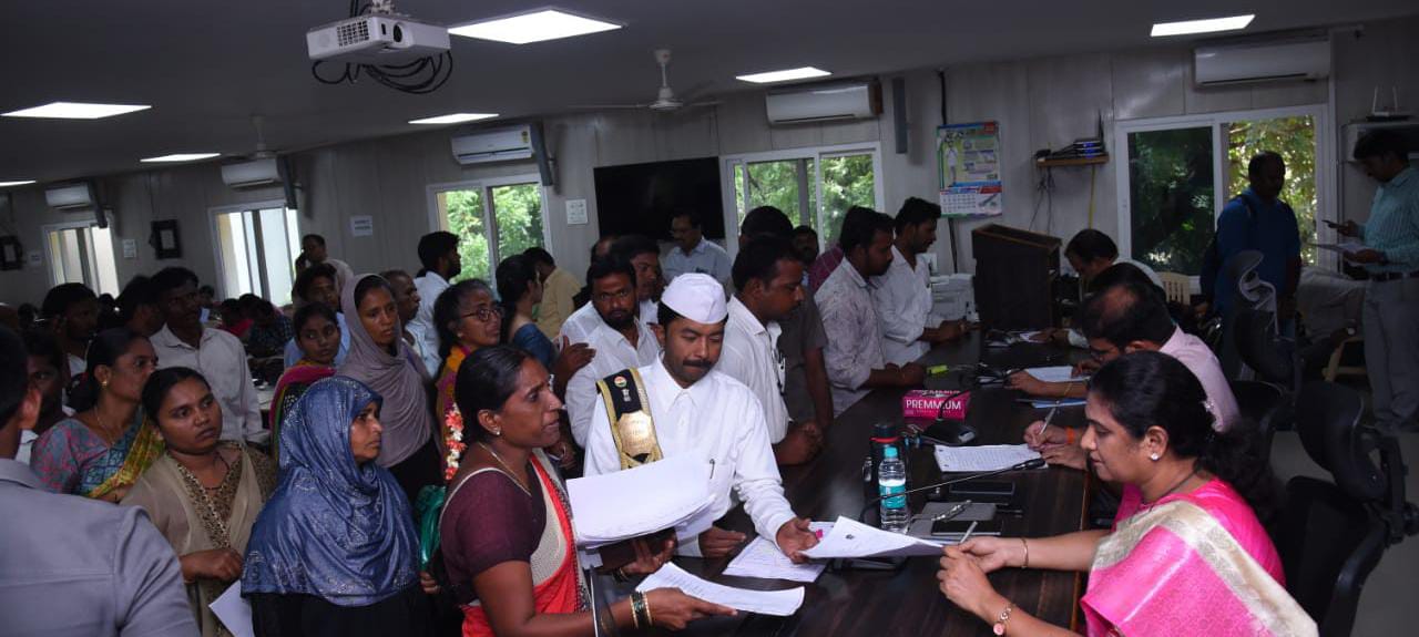 గడువులోపు అర్జీలకు పరిష్కారం