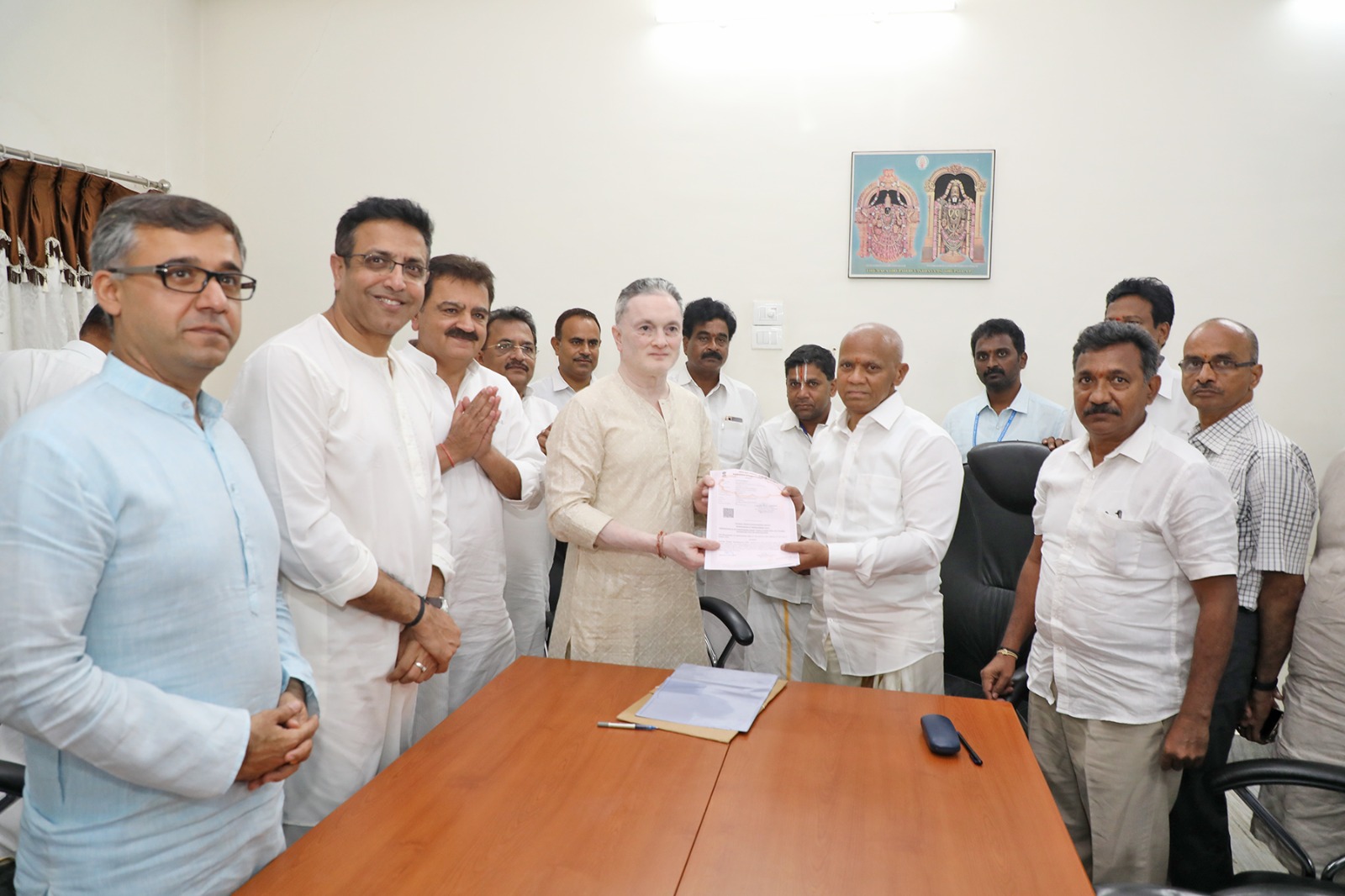 టిటిడితో సింఘానియా గ్రూప్‌ ఒప్పందం 