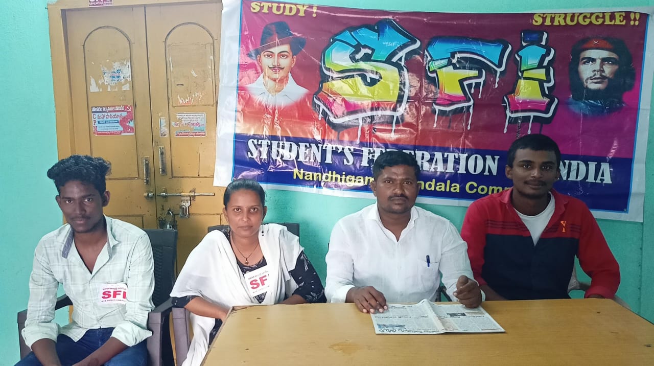 మెస్‌ బిల్లులు విడుదల చేయాలి