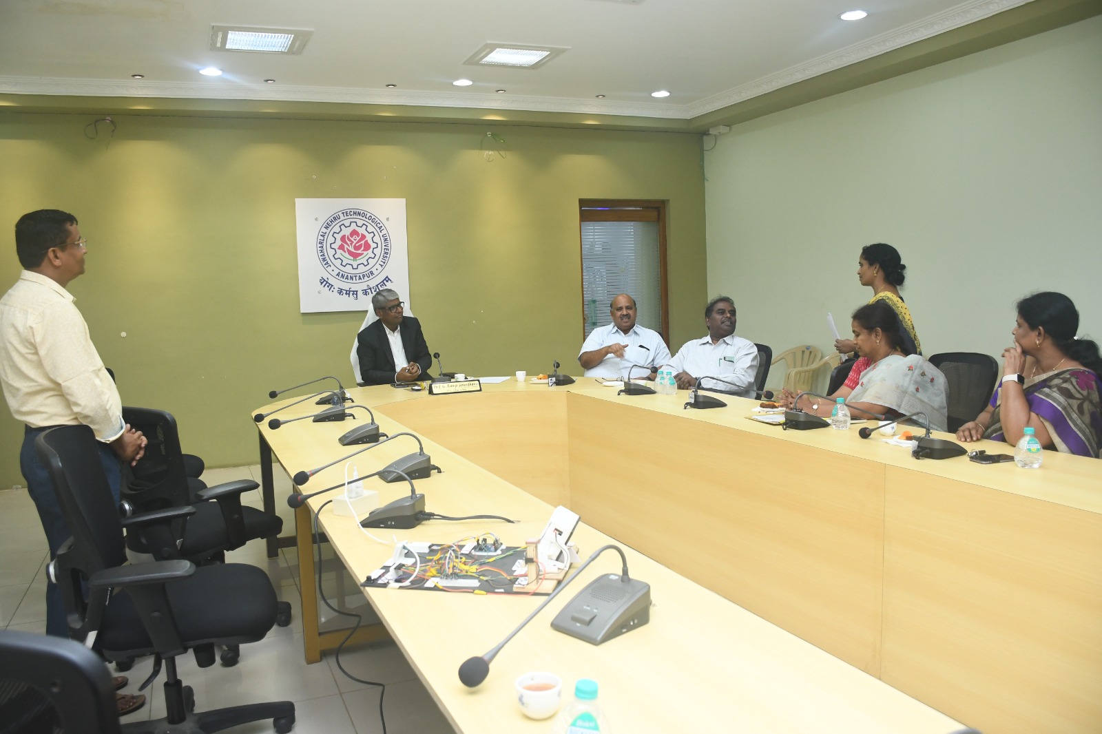 అధ్యయనం,పరిశోధనలతో గుర్తింపు