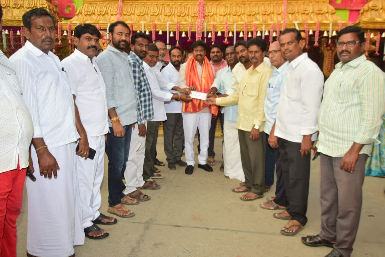 దేవాలయాల అభివృద్ధికి ప్రభుత్వం కృషి