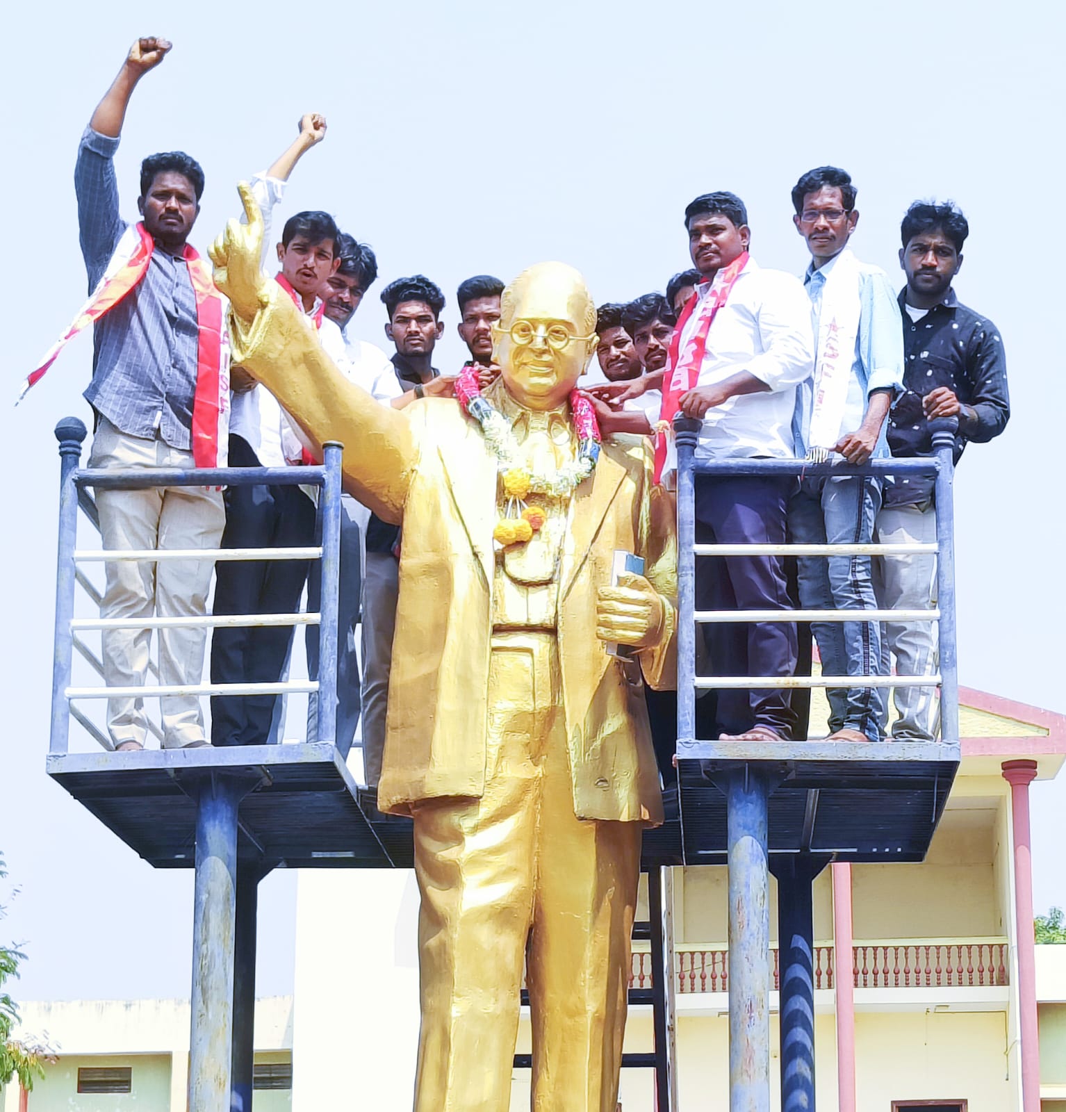 ఫలించిన 'విద్యార్థి' పోరాటం