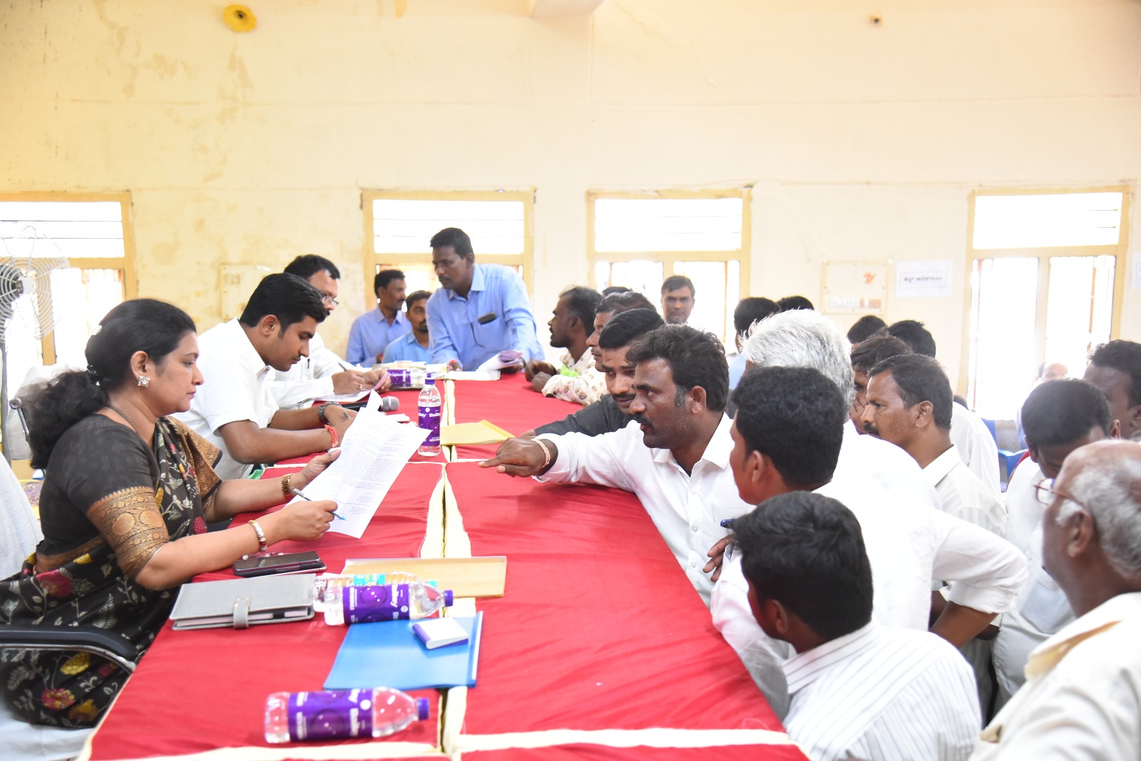 మండల స్థాయిలోనే సమస్యలకు పరిష్కారం : కలెక్టర్‌