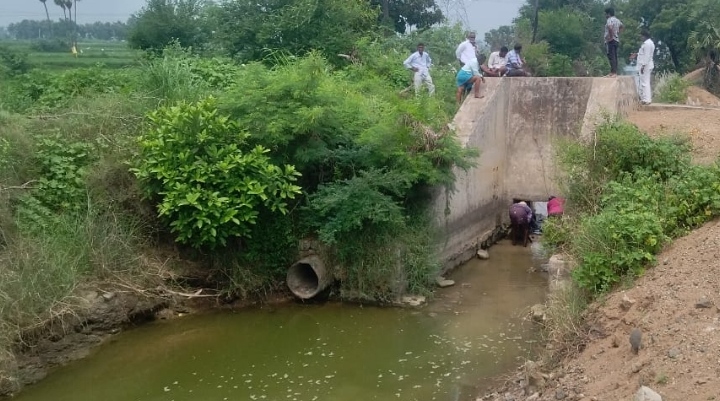 శనగపాడు సప్లై ఛానల్‌కు తాత్కాలిక మరమ్మతులు