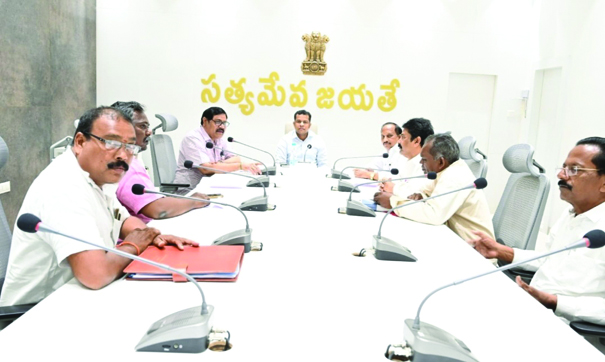 పారదర్శకంగా ఇవిఎంల తనిఖీ