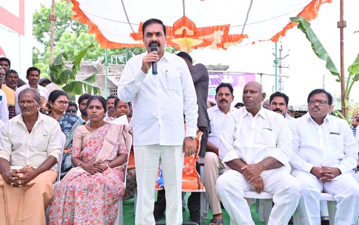 అభివృద్ధి పనులు ప్రారంభం