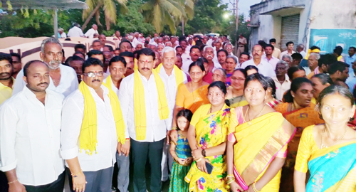 మన పల్లెకు మన ఏలూరి కార్యక్రమంలో ఎంఎల్‌ఎ ఏలూరి సాంబశివరావు 