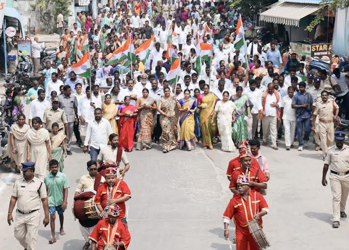 వారిని స్మరించుకోవడం మన బాధ్యత: మంత్రి రోజా
