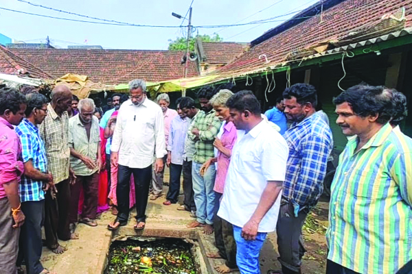 'పేదల పొట్ట కొడుతున్న ఎంఎల్‌ఎ ద్వారంపూడి'