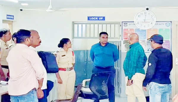 Banjara-Hills-CI-Narender-arrested-by-ACB
