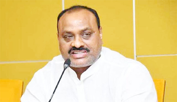 Meeting-of-TDP-leaders-CM-decides-to-go-home