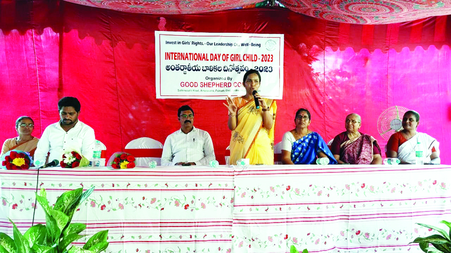 బాలికల హక్కులపై అవగాహన ఉండాలి