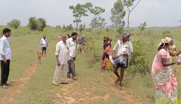 /The-lands-of-the-poor-should-be-given-to-the-poor-Vykasa