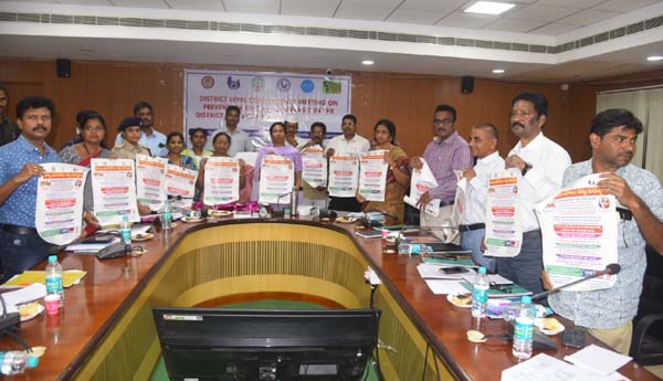 బాల్య వివాహాలను అరికట్టాలి : కలెక్టర్‌