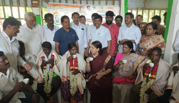 collector-work-with-clap-workers