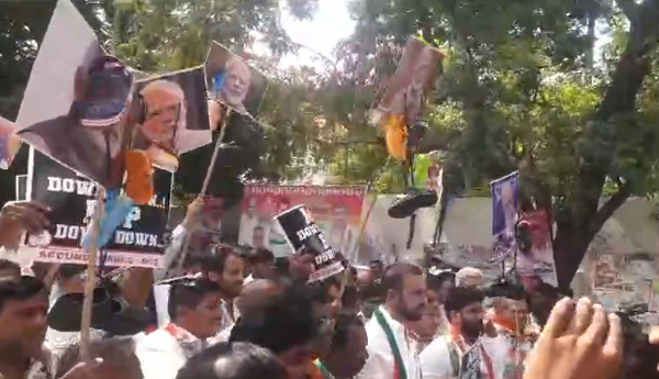 /Tension-at-Gandhi-Bhavan